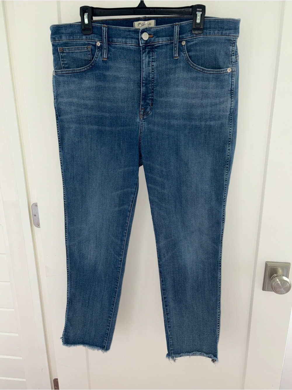 Madewell Stovepipe jeans sz 33 EUC
